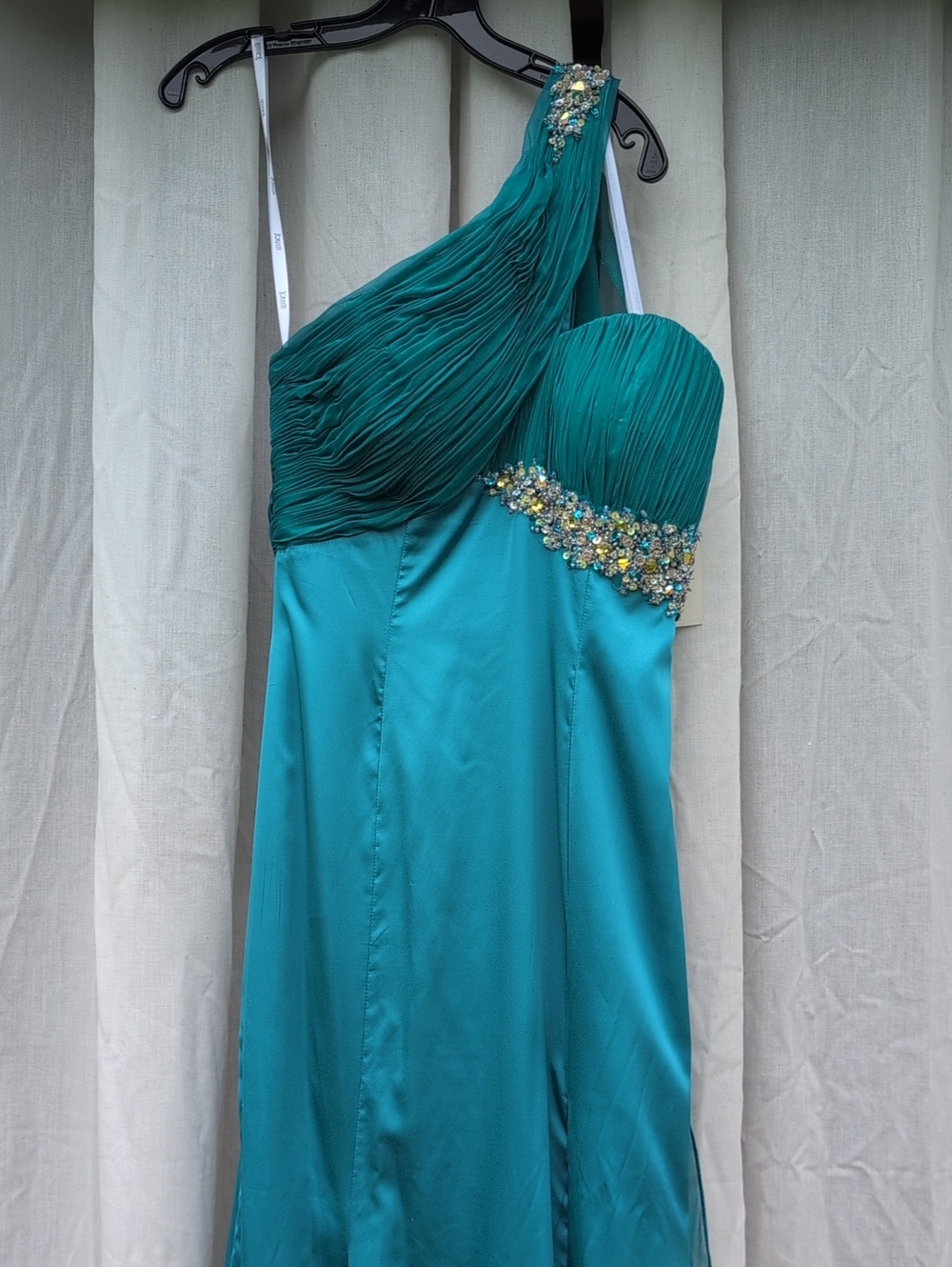 Size 12 - Tony Bowl - One-Shoulder Peacock Evening Dress with Beaded Waist